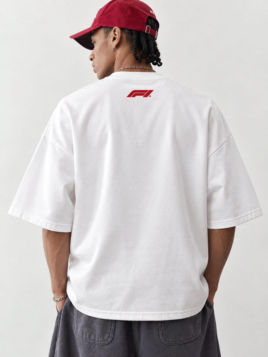 RACE ON GRAPHIC T SHIRT