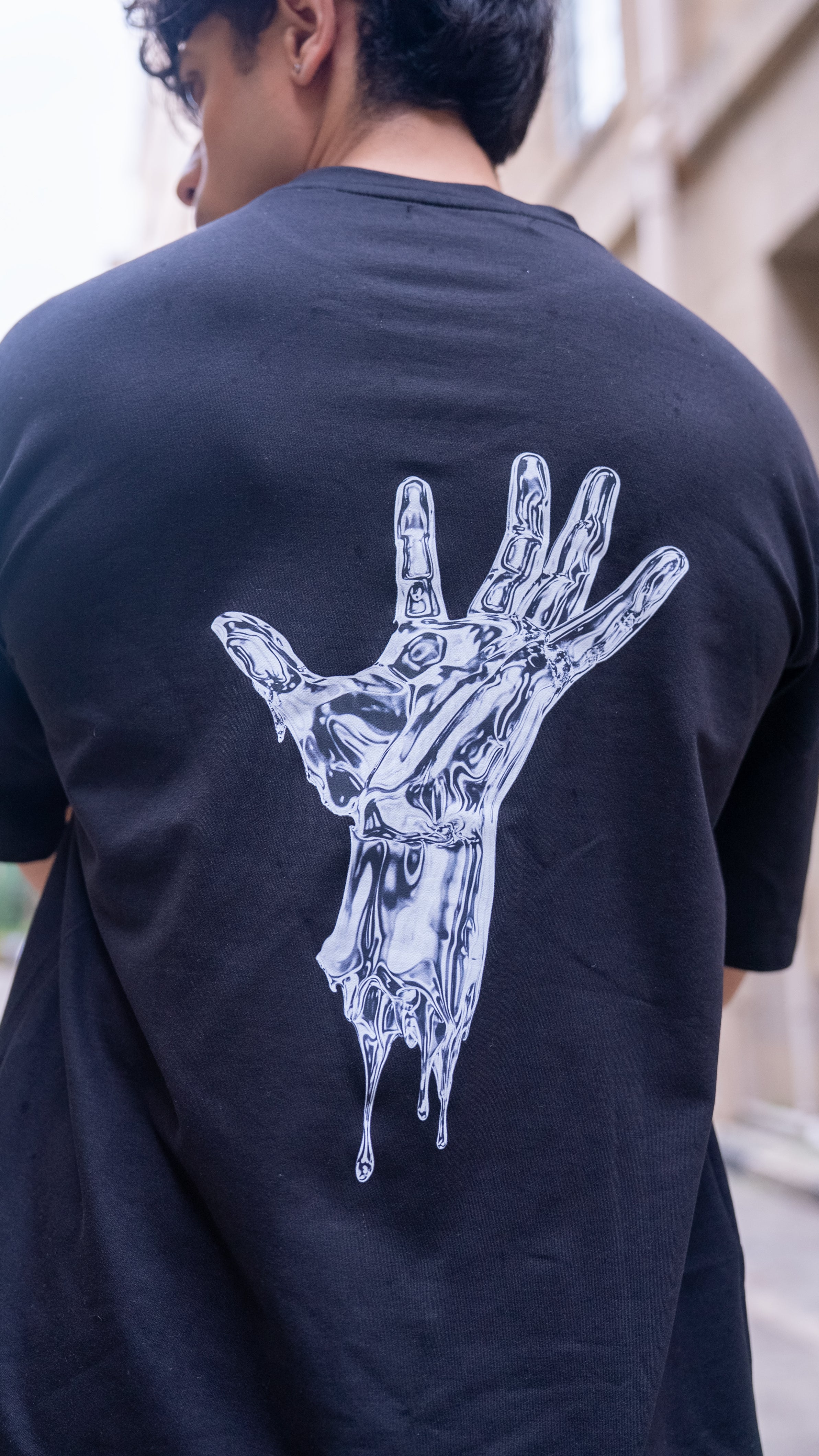 Liquid Grip Oversized Tee  in Black