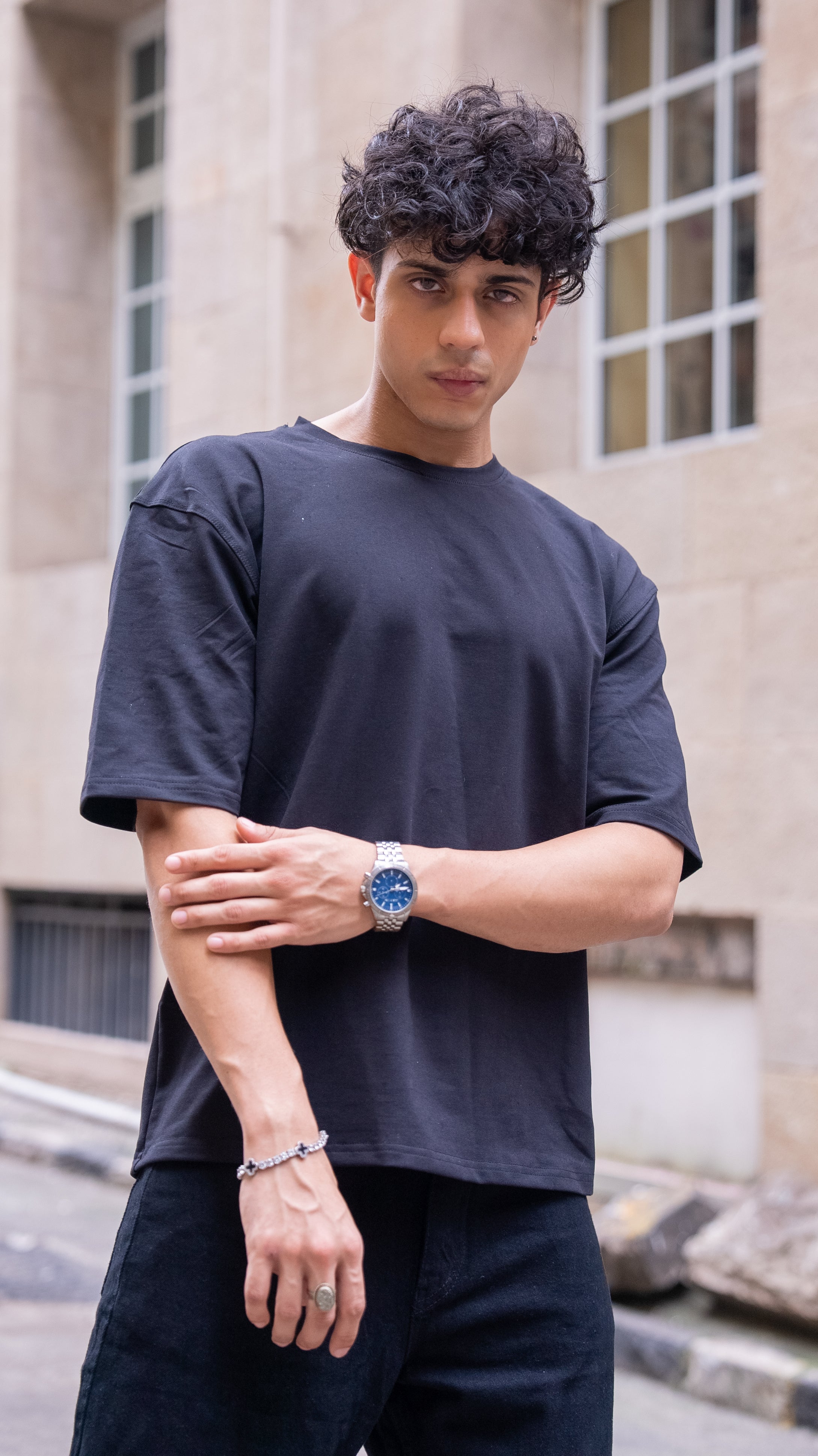 Liquid Grip Oversized Tee  in Black