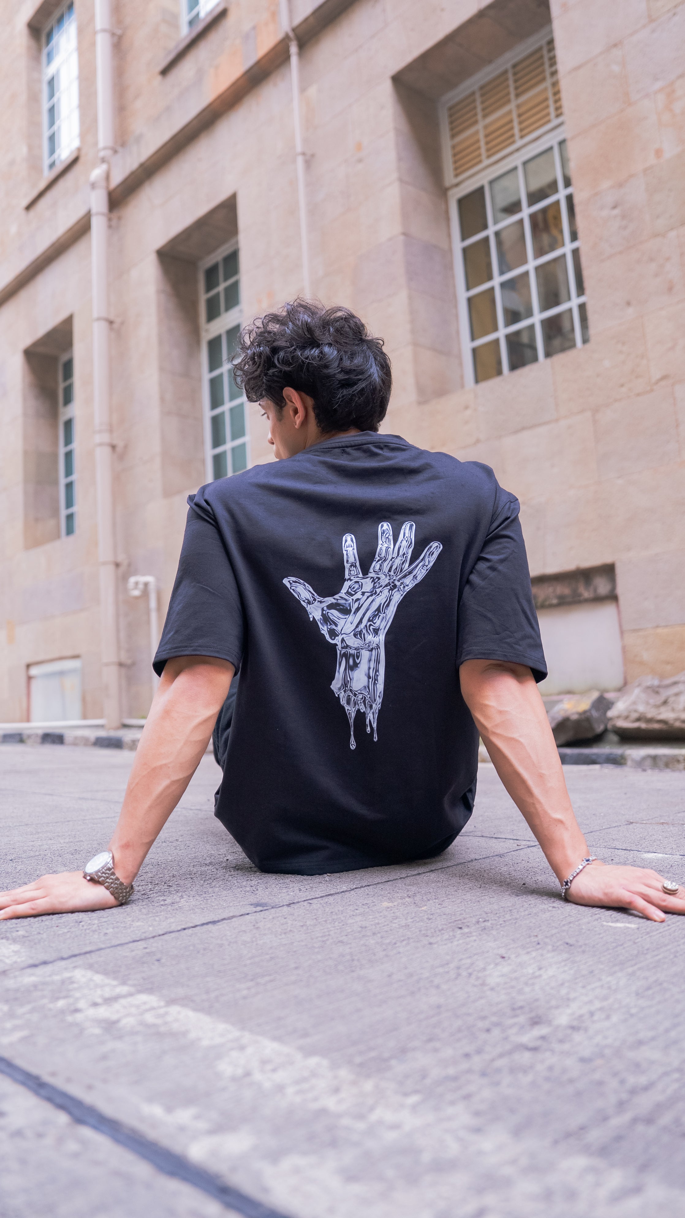 Liquid Grip Oversized Tee  in Black