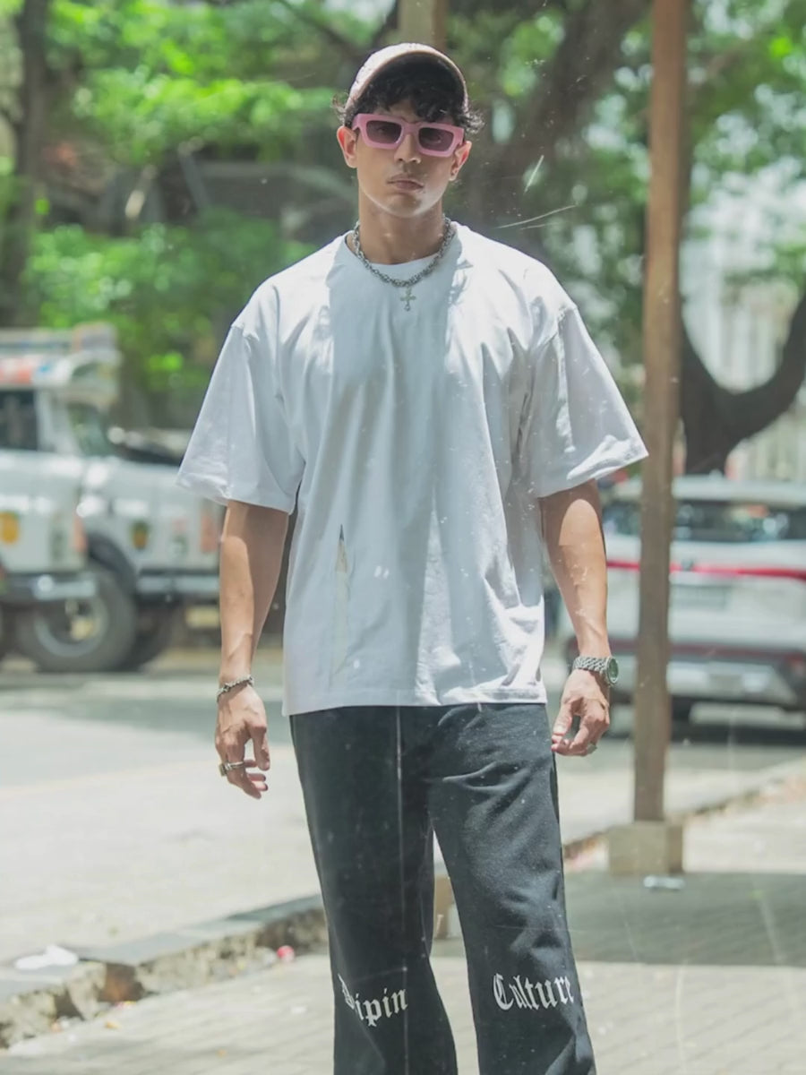 Pencil Point Oversized T in white